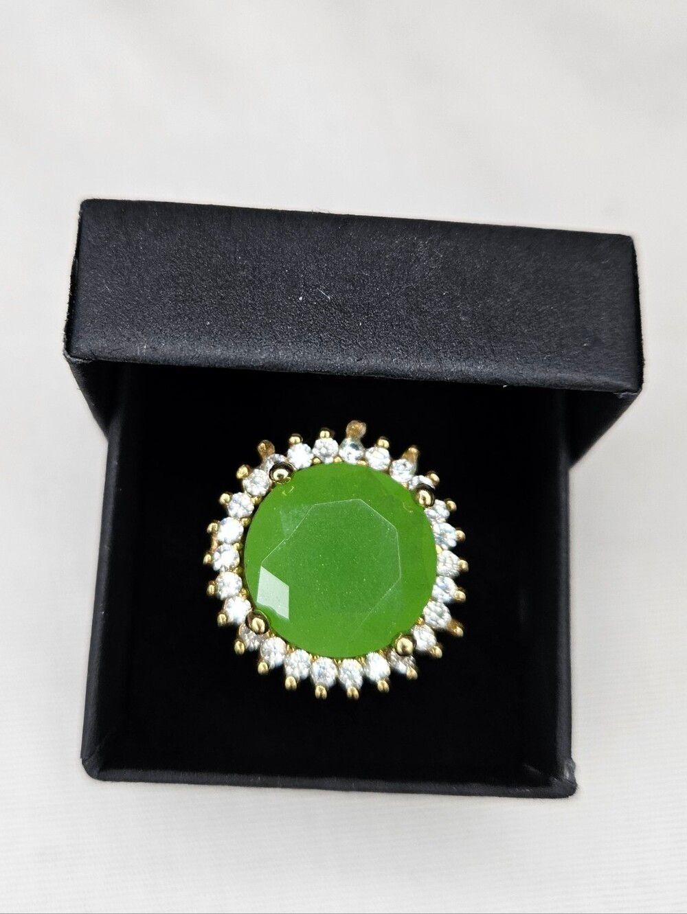 Vintage Sterling Silver Bronze Green Glass Cocktail Ring Size 8 Round Art Deco - Picture 6 of 12